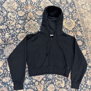 Aritzia (TNA) Black Cropped Zip-Up Hoodie Boyfriend fit